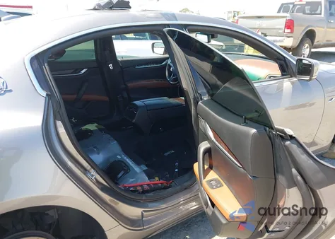 2016 Maserati Ghibli S Q4 z USA, uszkodzony, nr VIN ZAM57RTA6G1175556